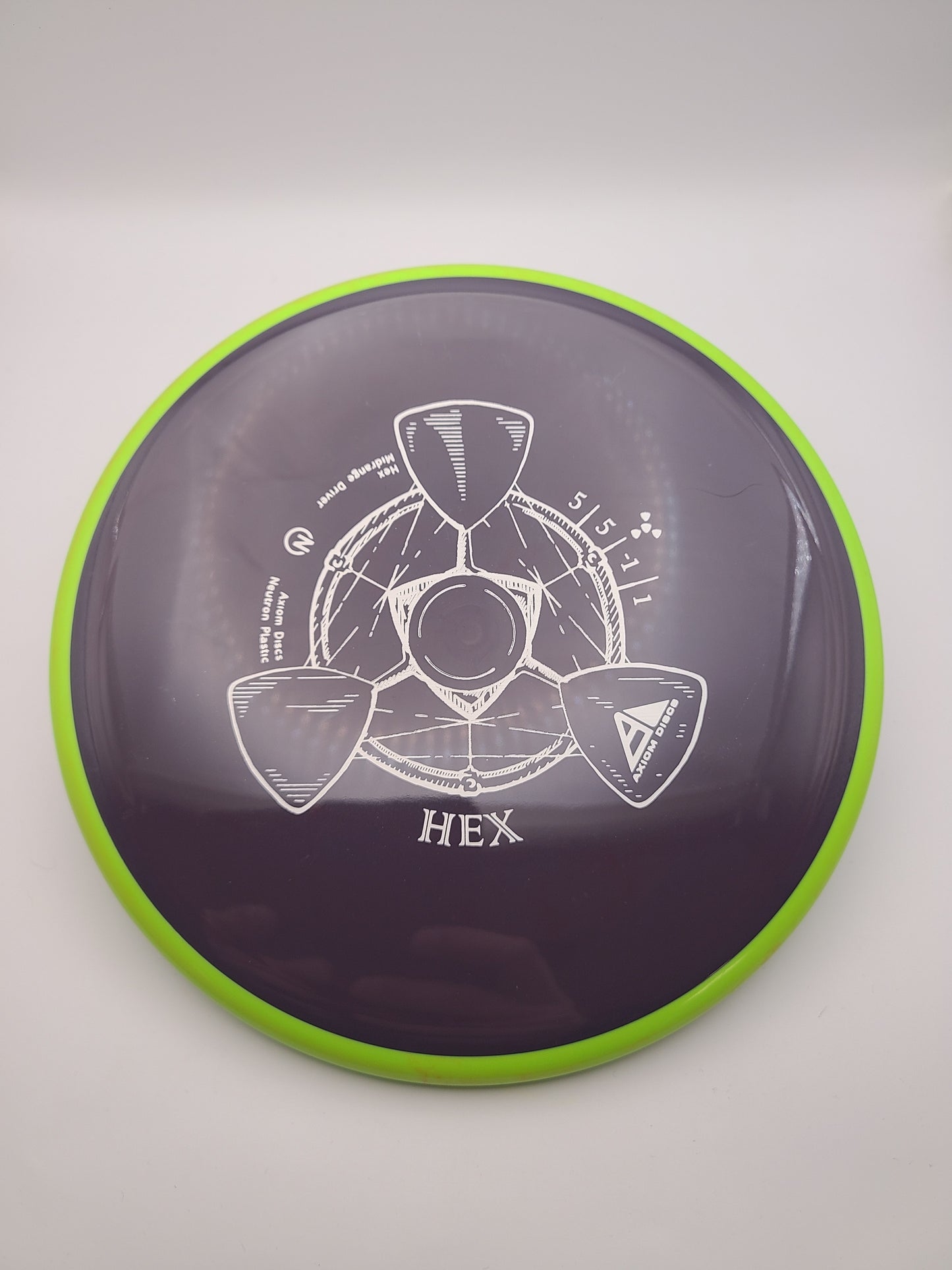 Axiom Neutron Hex 5/5/-1/1