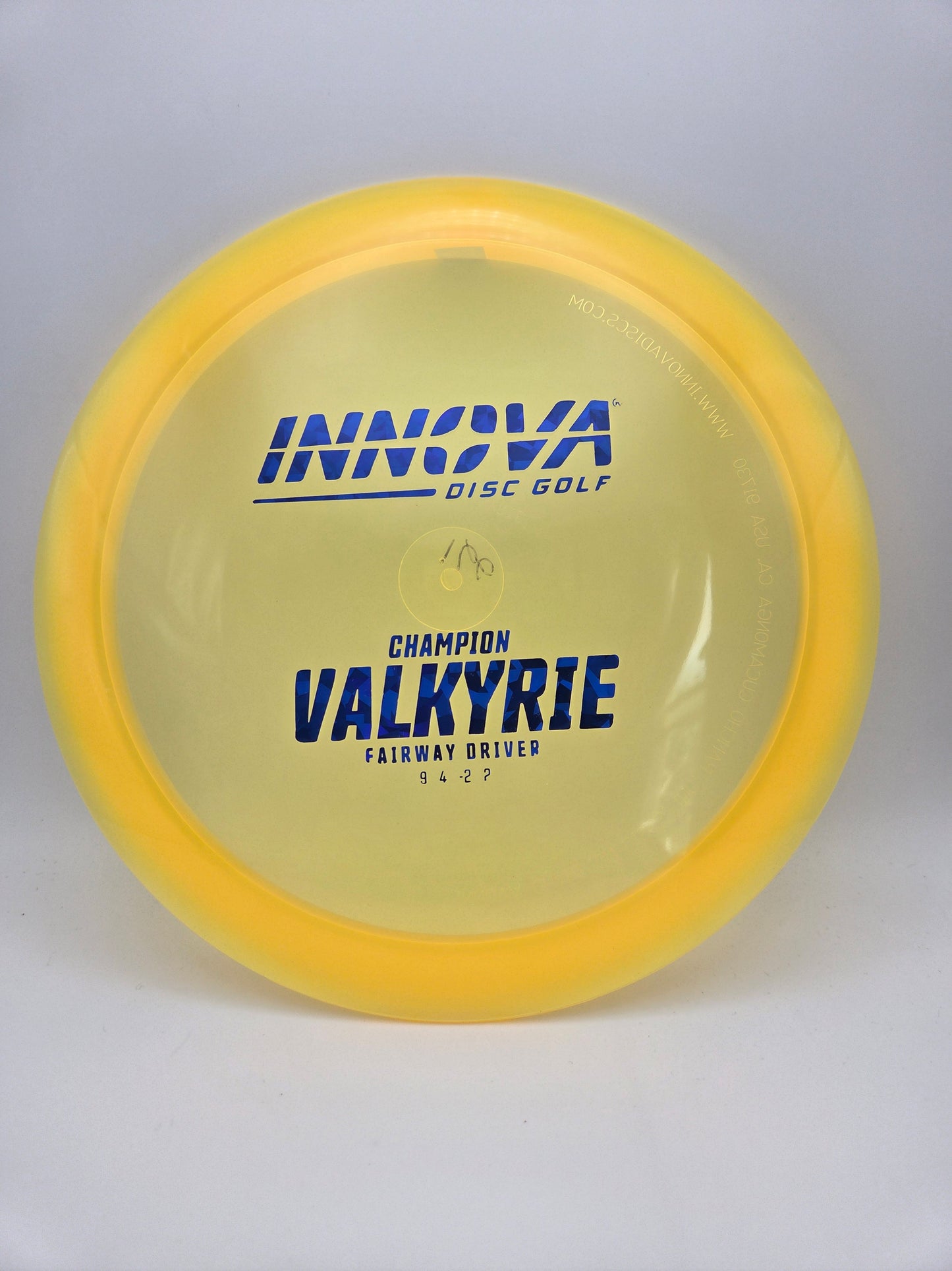 Innova Champion Valkyrie 9/4/-2/2