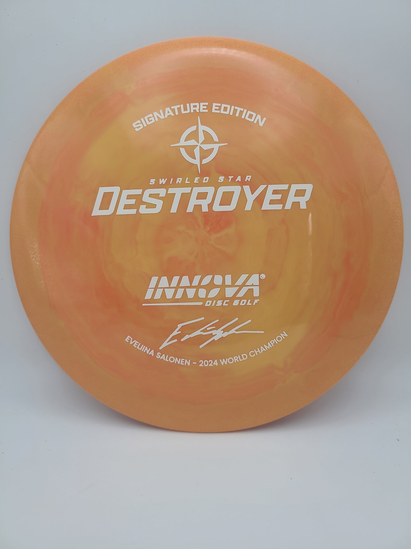 Innova Swirly Star Destroyer Eveliina Salonen