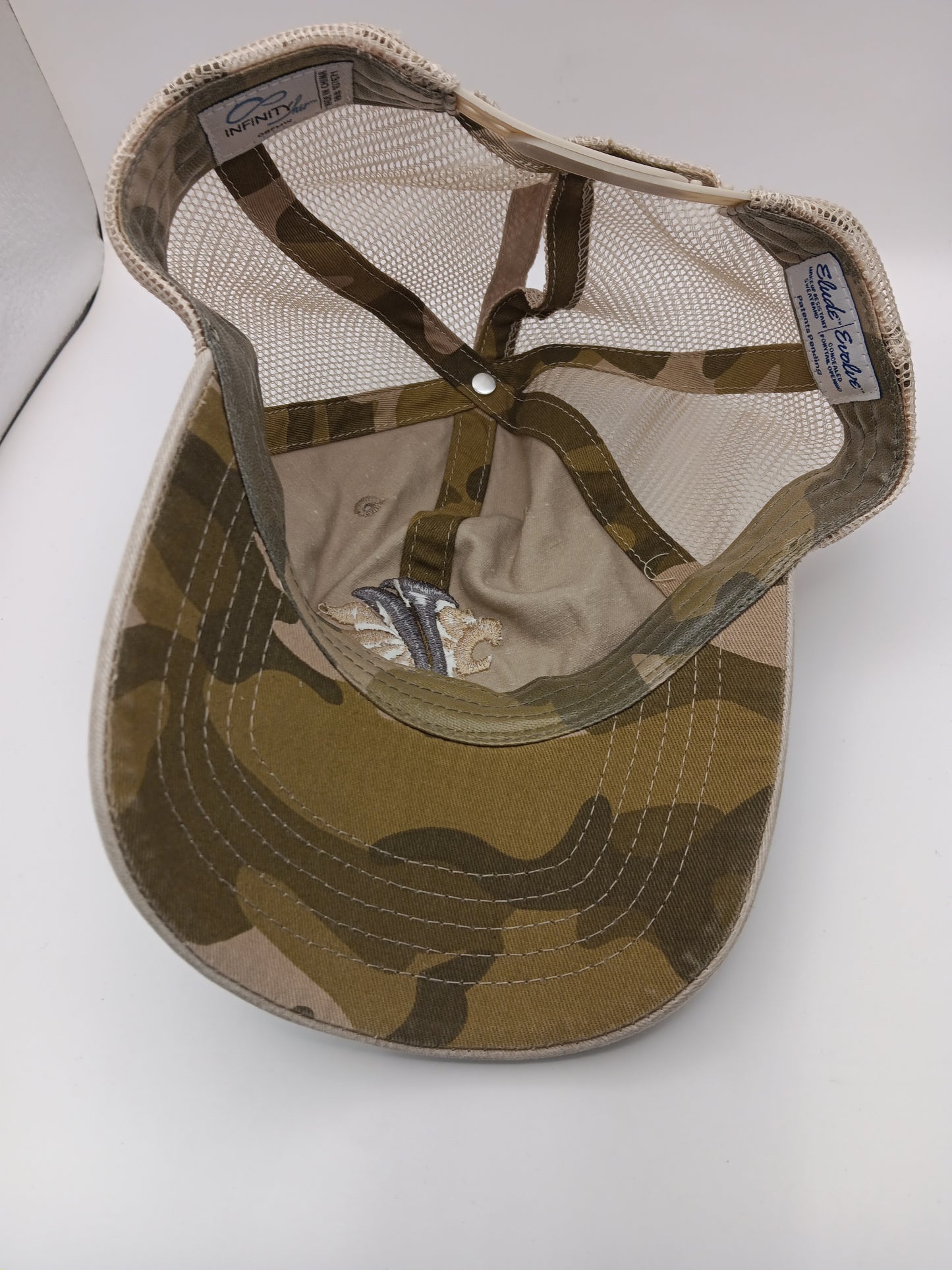 Evolve + Elude Women's Adjustable Distressed Trucker - Iron Lion Lionhead - Tan - Tan, Navy IL