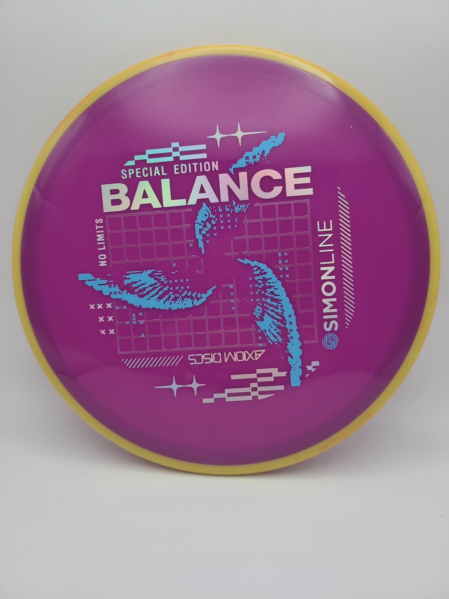 Axiom Neutron Balance SimonLine Special Edition