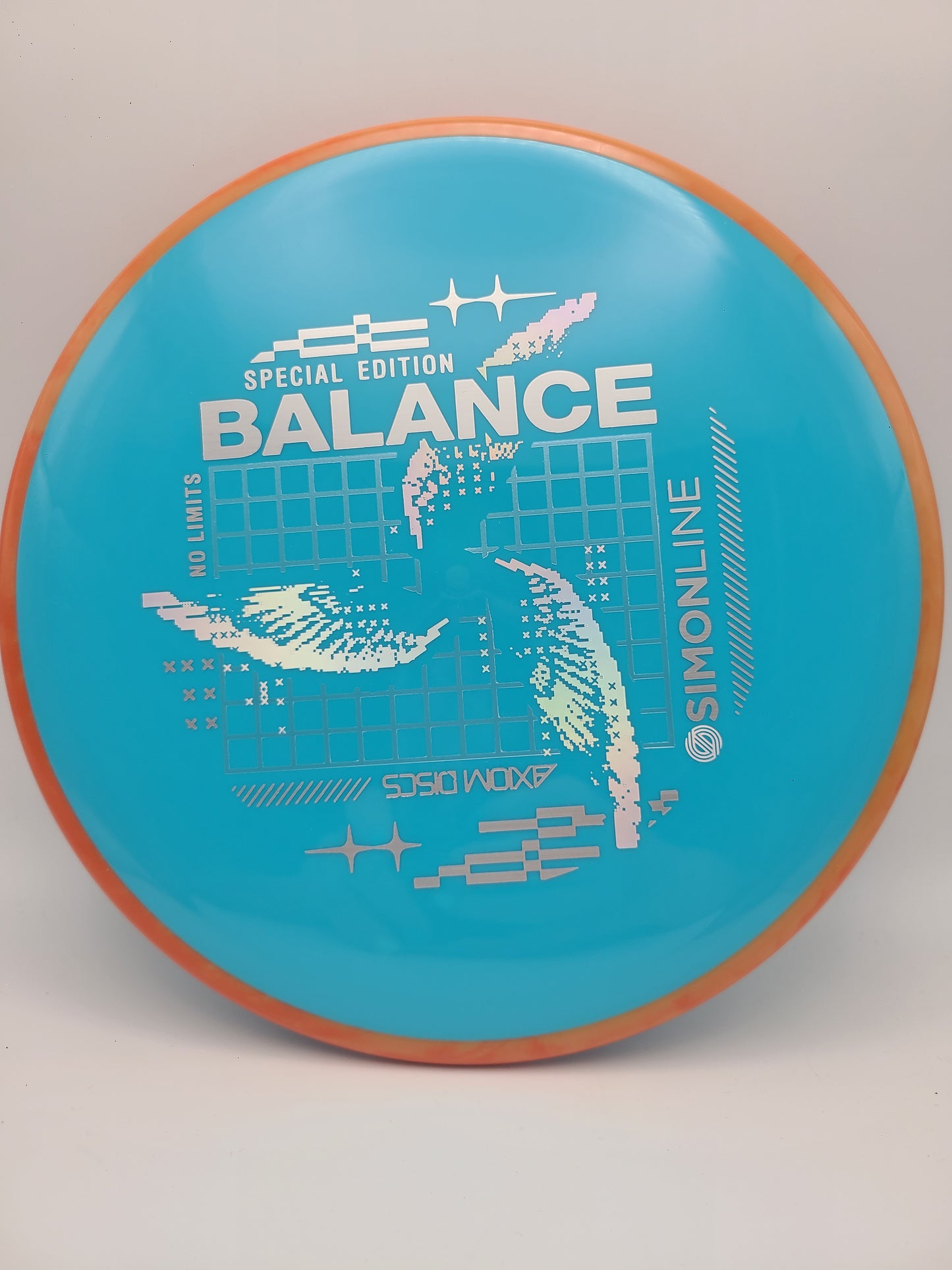 Axiom Neutron Balance SimonLine Special Edition