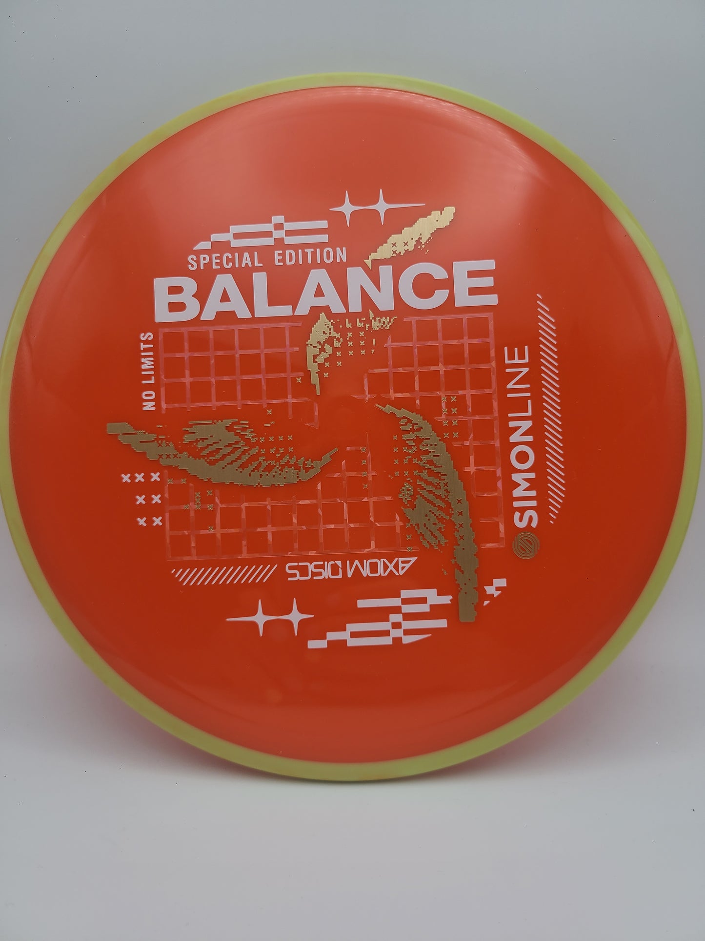 Axiom Neutron Balance SimonLine Special Edition