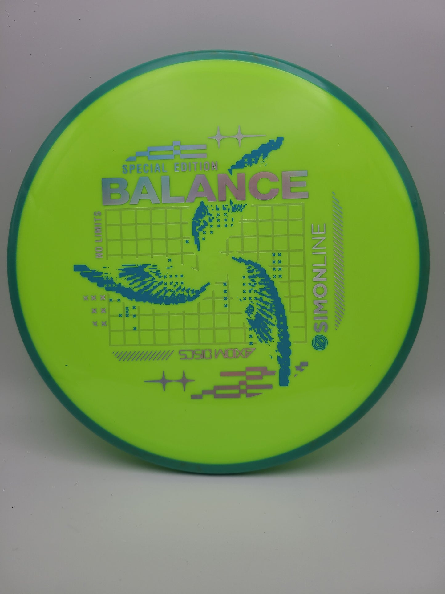 Axiom Neutron Balance SimonLine Special Edition