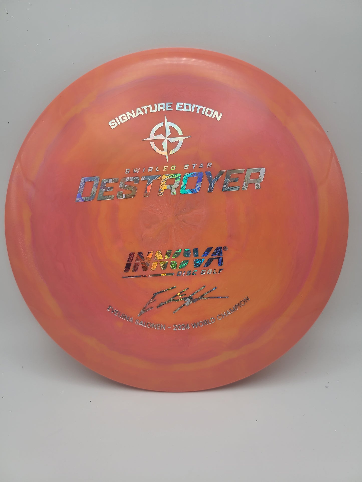 Innova Swirly Star Destroyer Eveliina Salonen
