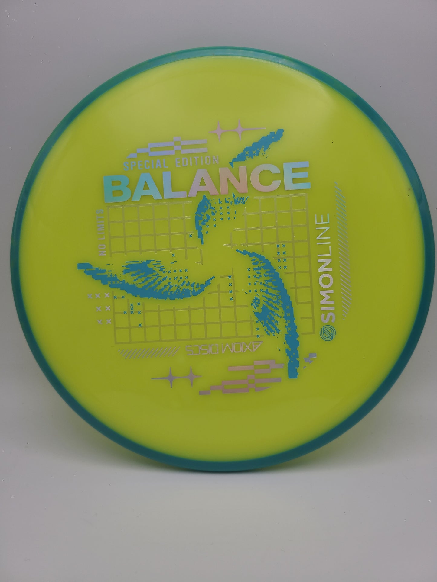 Axiom Neutron Balance SimonLine Special Edition