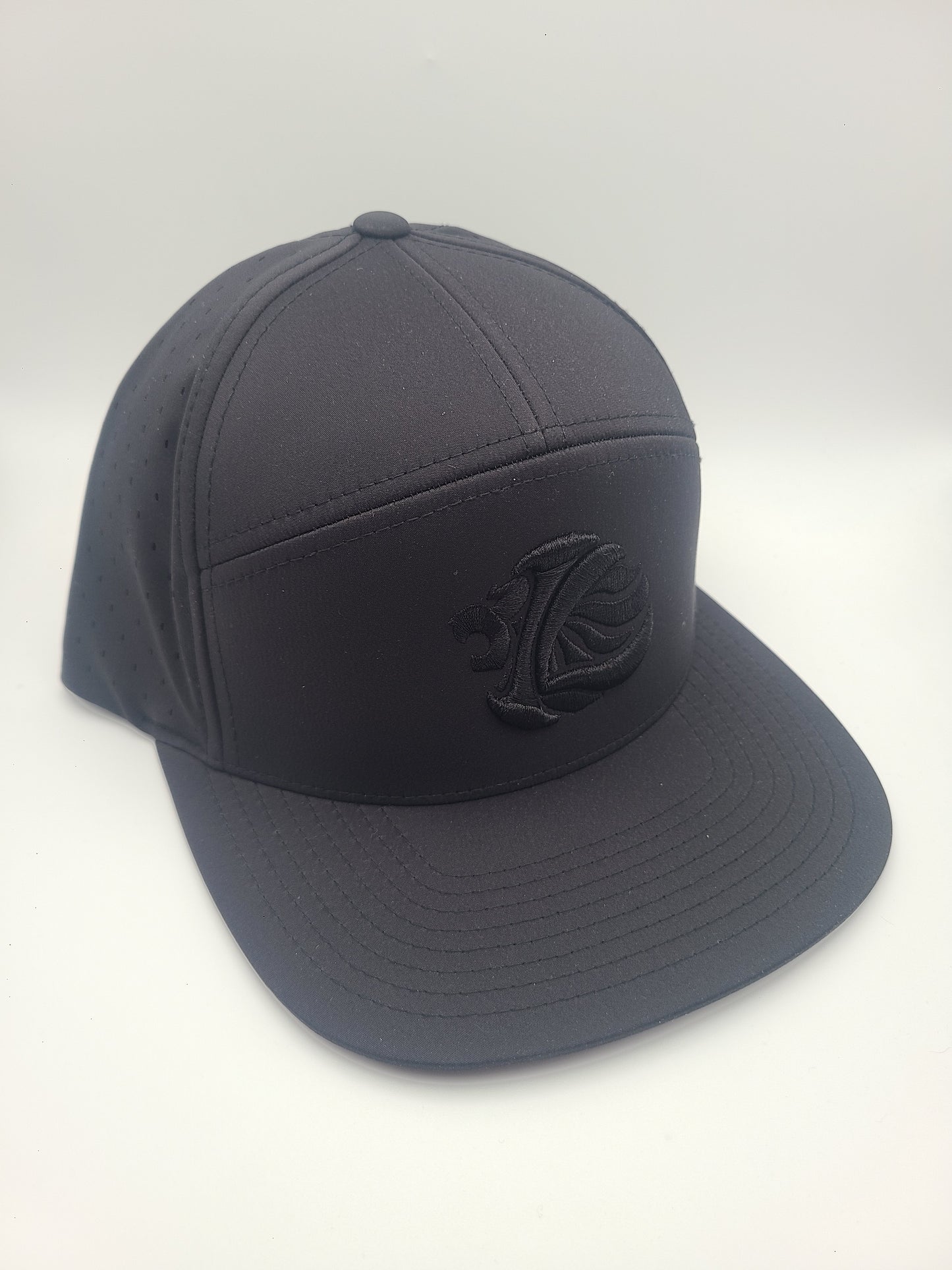 Richardson - Seven-Panel Adjustable Trucker Cap - Iron Lion Embroidered Lionshead
