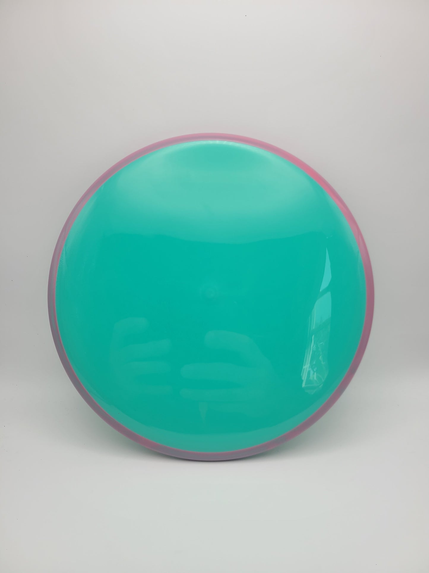 Axiom Neutron Hex 5/5/-1/1