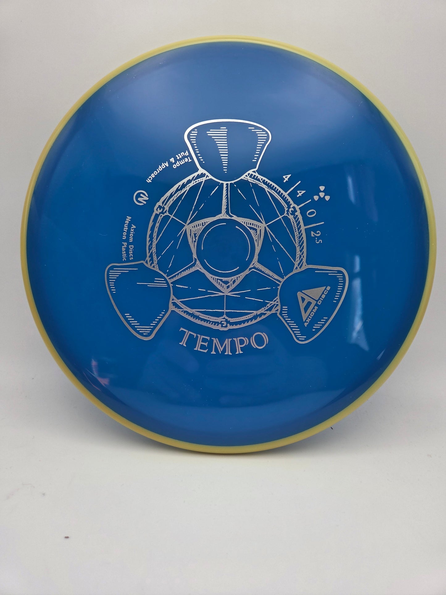 Axiom Neutron Tempo  4/4/0/2.5