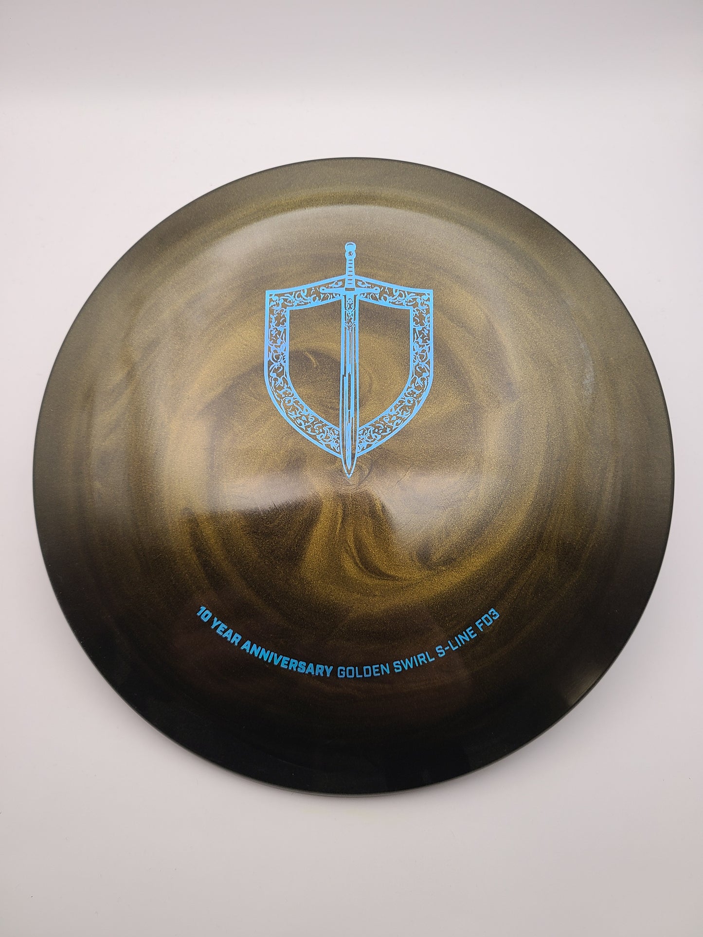 Discmania 10yr Golden Swirl S-Line FD3