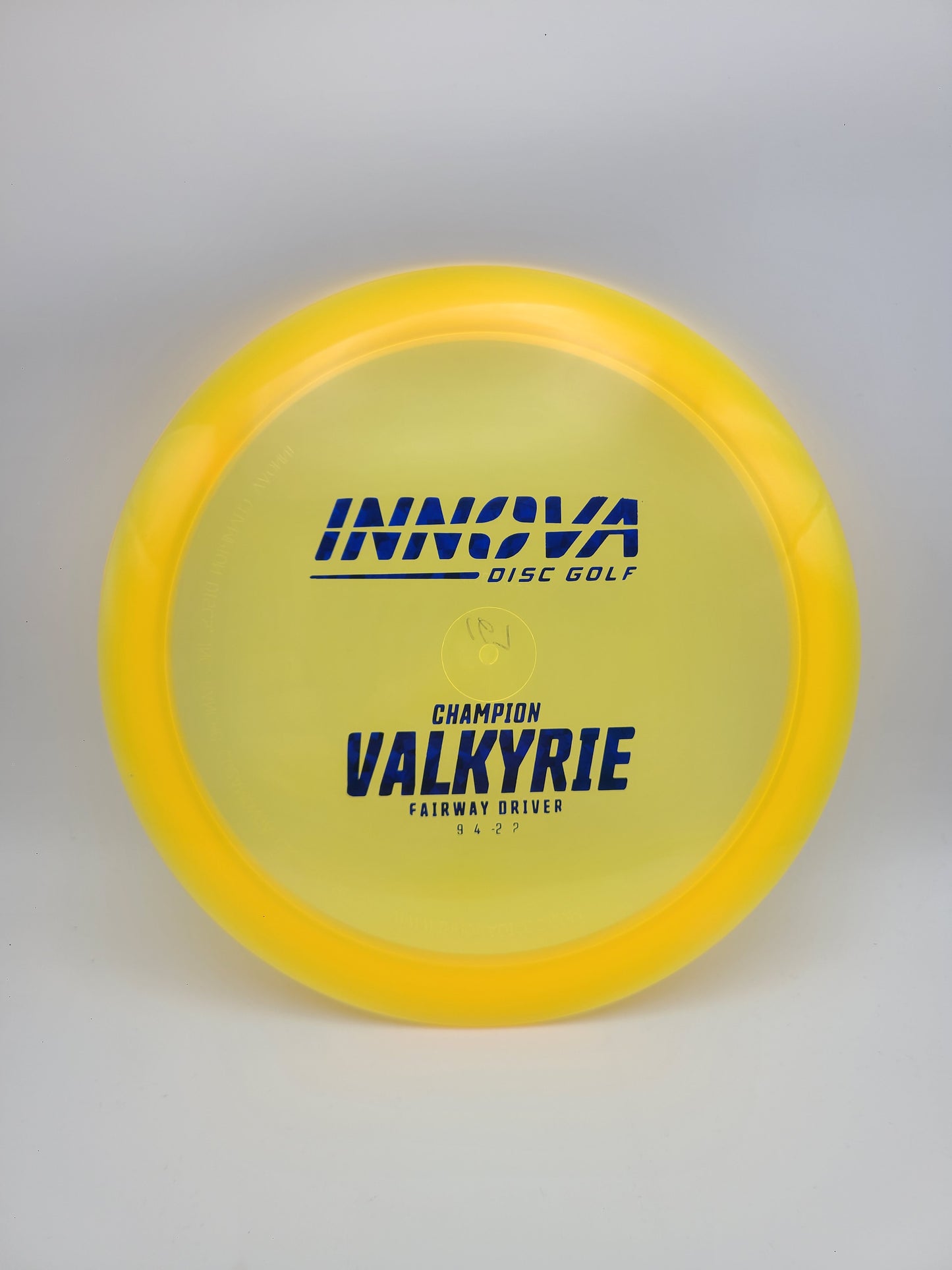 Innova Champion Valkyrie  9/4/-2/2