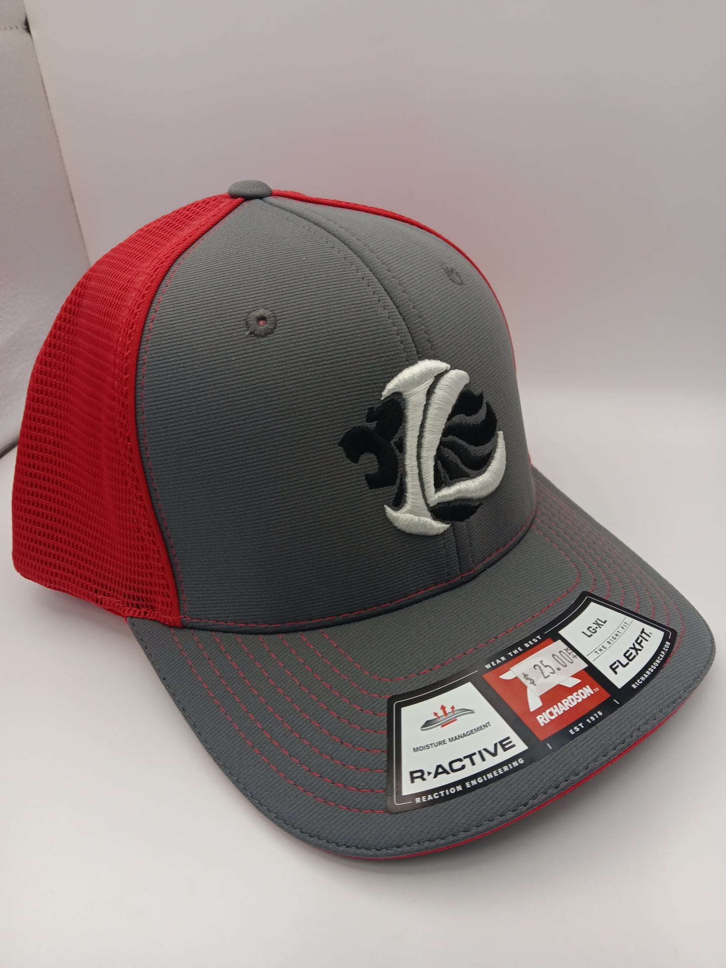 Richardson no. 172 Flexfit Trucker  Grey / Red - Black, White IL ( Fitted )